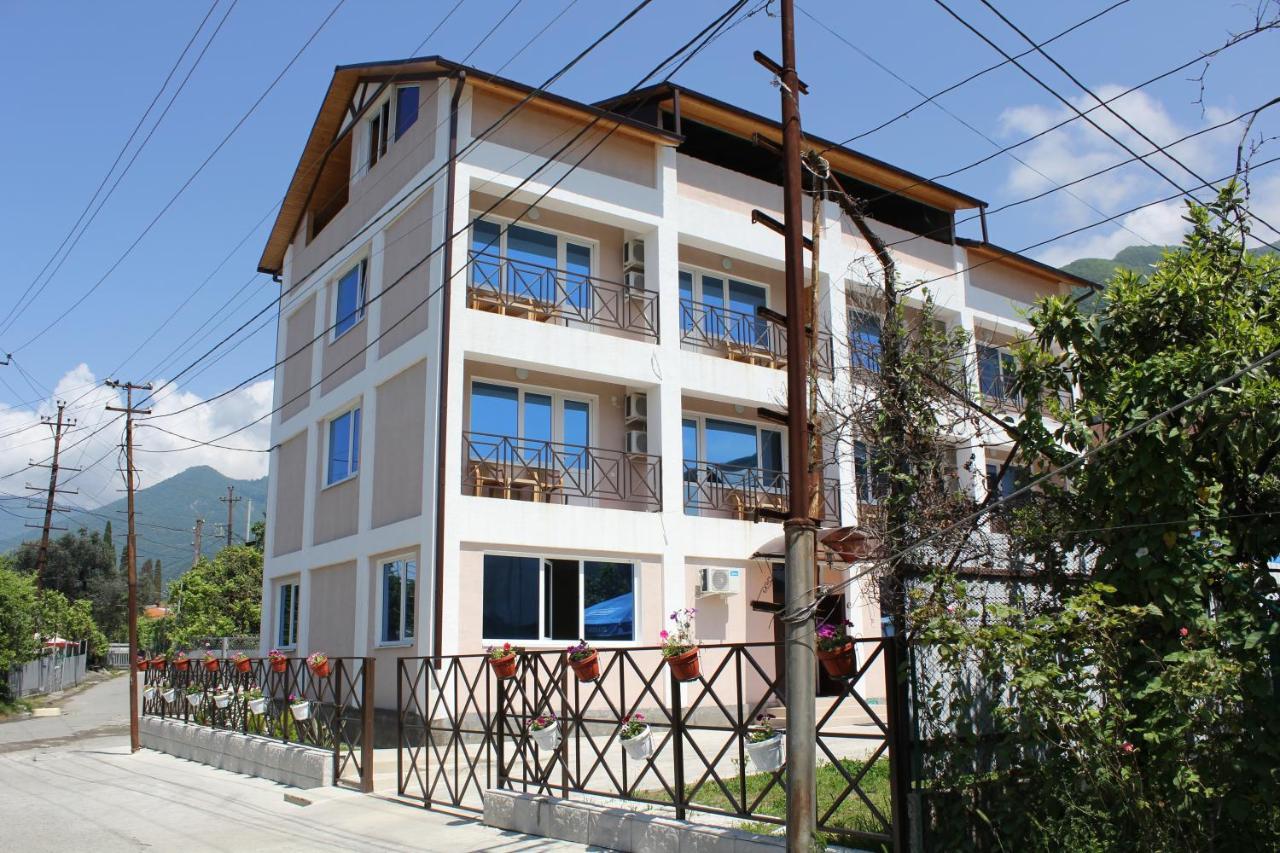Guest House Zvanba Gagry Exterior photo