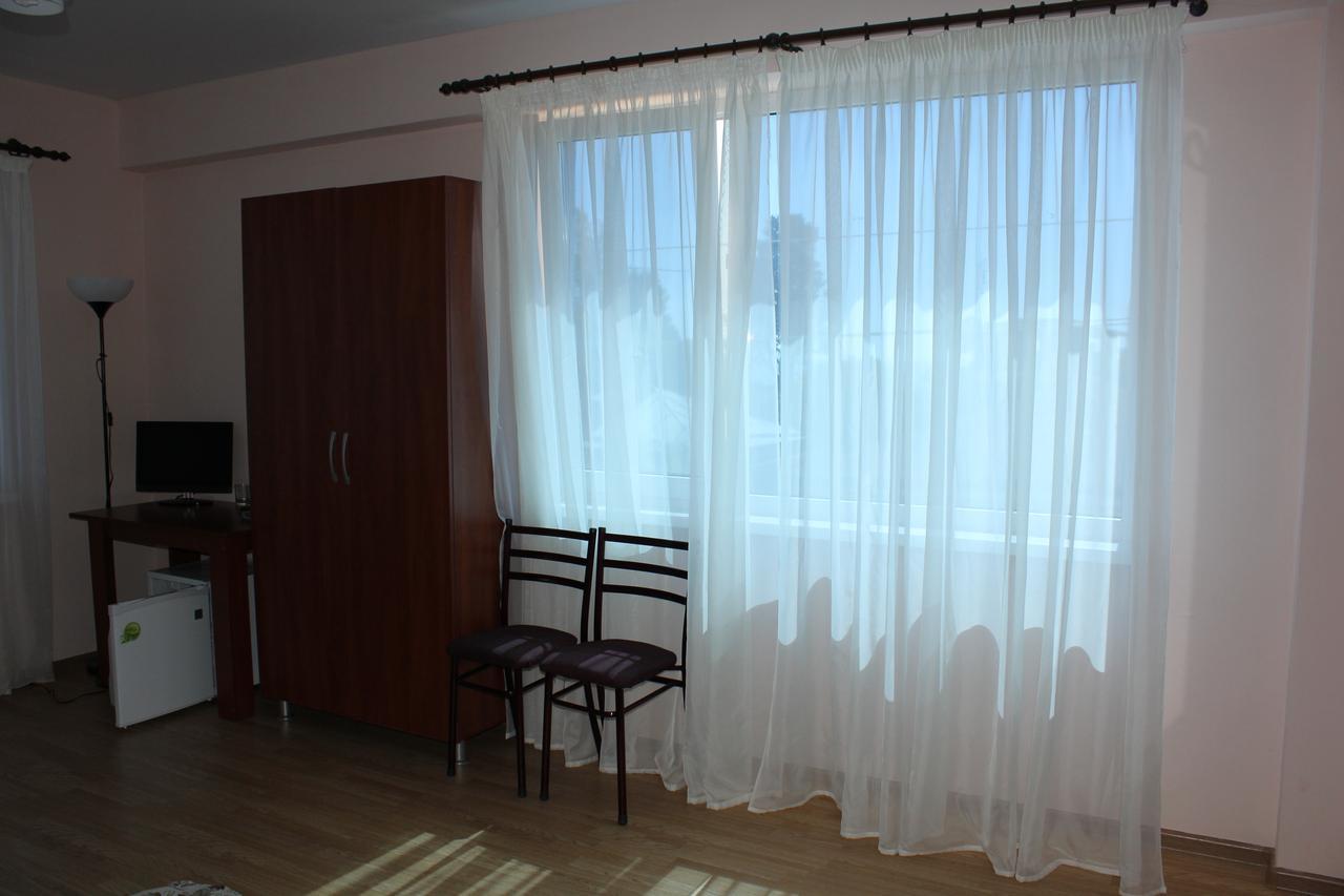 Guest House Zvanba Gagry Exterior photo